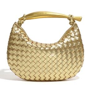NWT commense metallic woven bag.